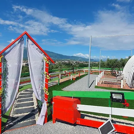 Maremonti Glamping Luxury tent Ancarano (Abruzzo)