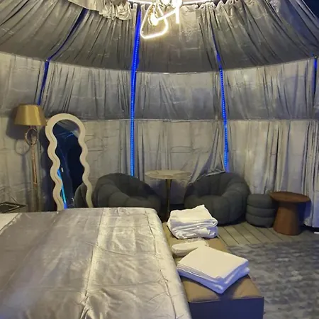 Maremonti Glamping Luxury tent Ancarano (Abruzzo)