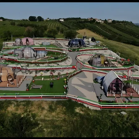 Luxury tent Maremonti Glamping Ancarano (Abruzzo)